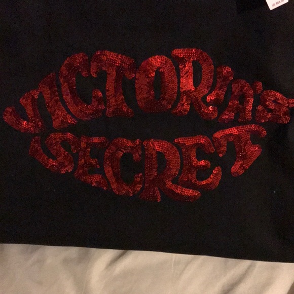 NWT Victoria secret large tote. - Picture 4 of 6